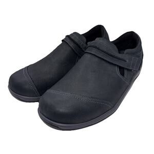 Size 8.5 2E X-WIDE - Women’s OrthoFeet 813 Shoes Black